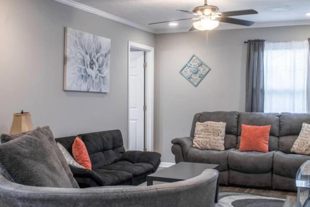 The Graduation Getaway Near Downtown & Benning Villa Columbus Bagian luar foto