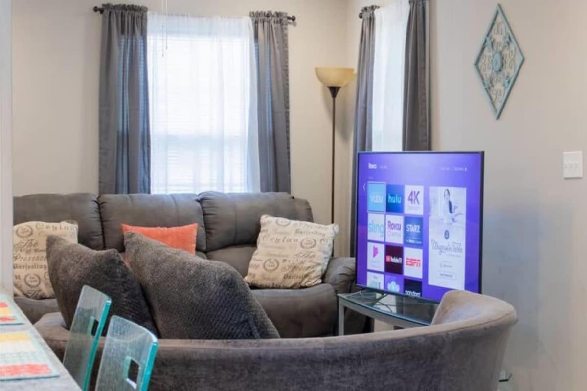 The Graduation Getaway Near Downtown & Benning Villa Columbus Bagian luar foto